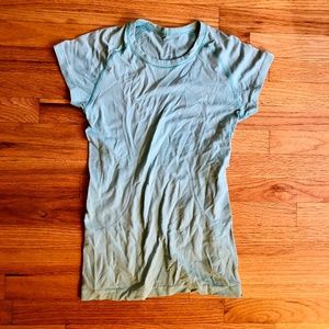 Lululemon Swiftly Tech short sleeve shirt size 6